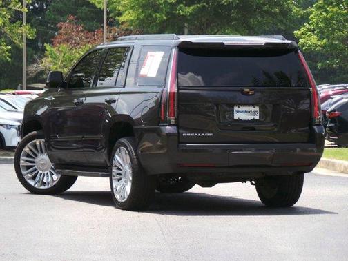 2016 Cadillac Escalade Platinum