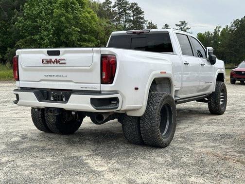 White Frost Tricoat 2021 GMC Sierra 3500 Denali