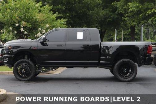 Diamond Black Crystal Pearlcoat 2026 RAM 3500 Laramie Mega Cab 4x4 6'4' Box
