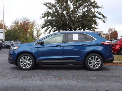 2020 Ford Edge Titanium