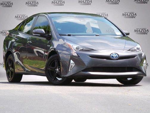 2016 Toyota Prius Three Touring