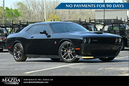Pitch Black Clearcoat 2022 Dodge Challenger R/T Scat Pack