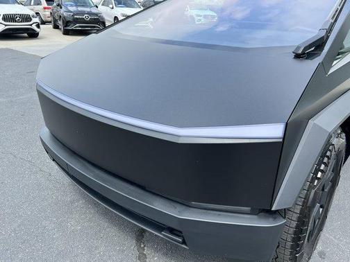 2024 Tesla Cybertruck Base