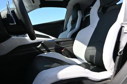 2023 Chevrolet Corvette Stingray w/3LT