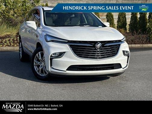 2022 Buick Enclave Essence