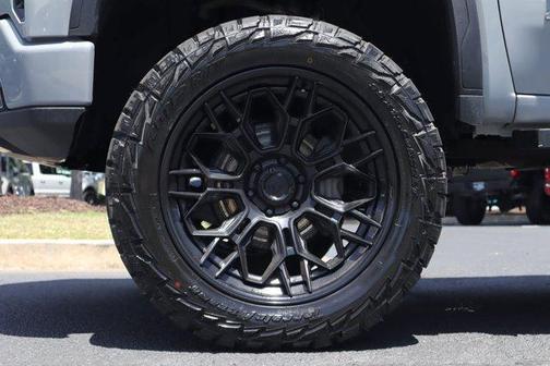 Thunderstorm Grey 2024 GMC Sierra 1500 AT4