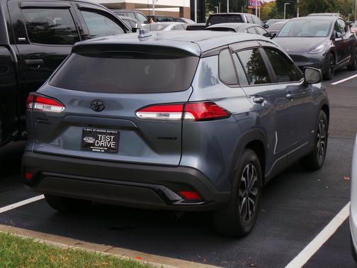 Celestite 2024 Toyota Corolla Cross Hybrid SE