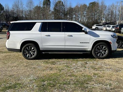 2021 Chevrolet Suburban LT