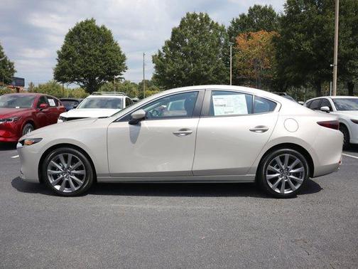 2025 Mazda Mazda3 FWD w/Preferred Package