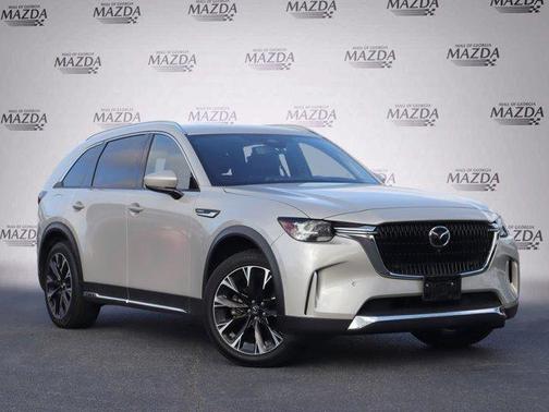 2024 Mazda CX-90 PHEV Premium Plus