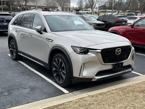 2024 Mazda CX-90 PHEV Premium Plus