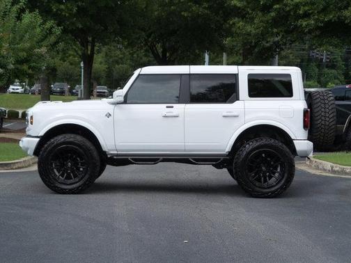 2024 Ford Bronco Outer Banks