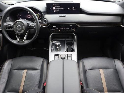 2024 Mazda CX-90 PHEV Premium Plus