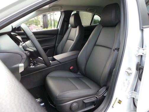 2025 Mazda Mazda3 FWD w/Select Package