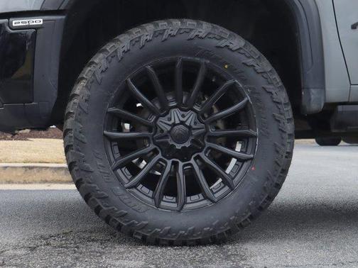 2024 GMC Sierra 2500 AT4X