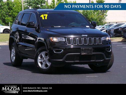 Diamond Black Crystal Pearlcoat 2017 Jeep Grand Cherokee Laredo