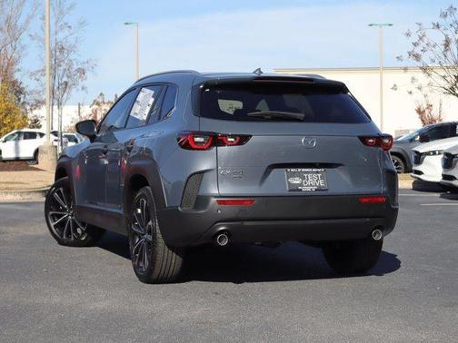 2026 Mazda CX-50 Premium