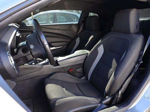 2020 Chevrolet Camaro LT1