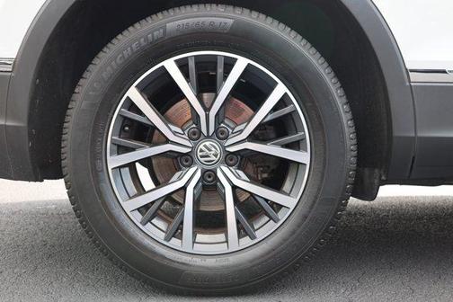 Pure White 2020 Volkswagen Tiguan 2.0T SE 4MOTION