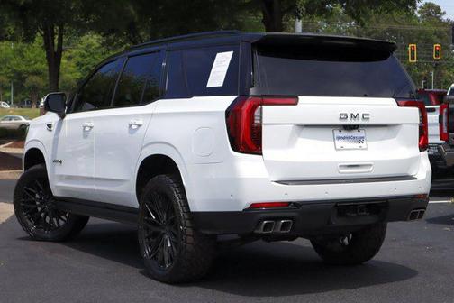 Summit White 2025 GMC Yukon AT4 4WD
