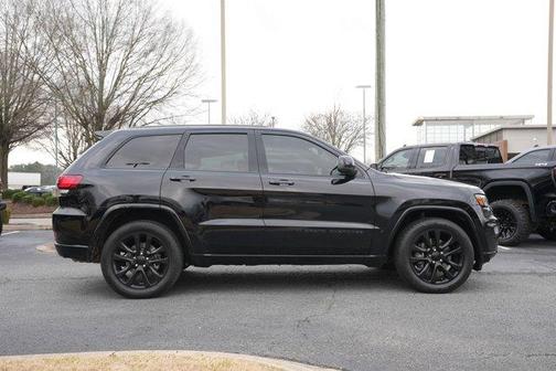 2022 Jeep Grand Cherokee WK Laredo