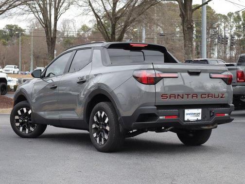 2025 Hyundai SANTA CRUZ SEL Activity