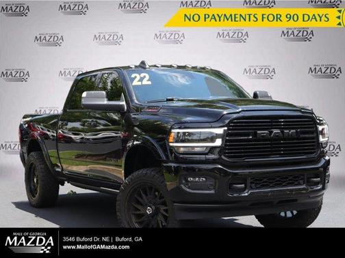 Diamond Black Crystal Pearlcoat 2022 RAM 2500 Laramie Crew Cab 4x4 6'4' Box
