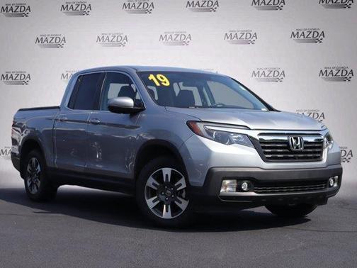 Lunar Silver Metallic 2019 Honda Ridgeline RTL