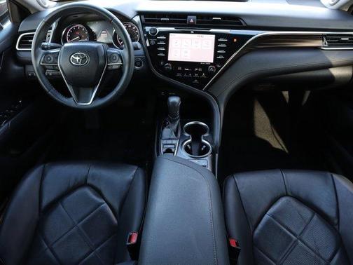 2018 Toyota Camry XLE