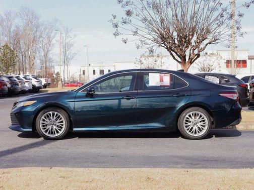 2018 Toyota Camry XLE