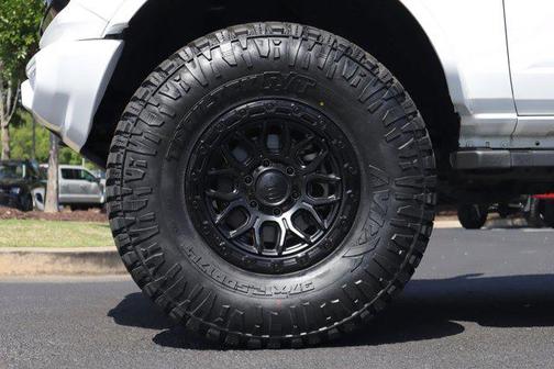 OXFORD WHITE 2023 Ford Bronco Outer Banks