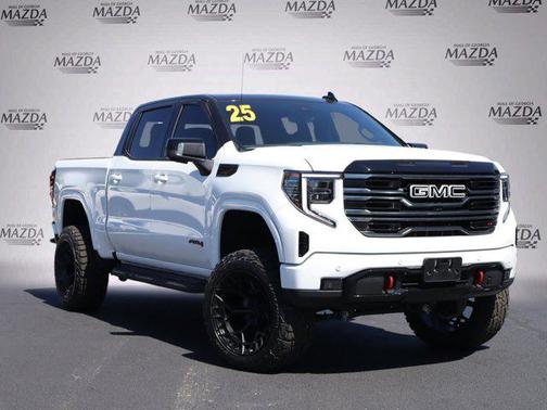 Summit White 2025 GMC Sierra 1500 AT4