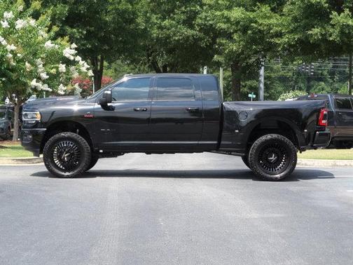 2024 RAM 3500 Laramie
