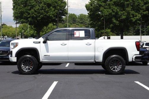 Summit White 2021 GMC Sierra 1500 AT4