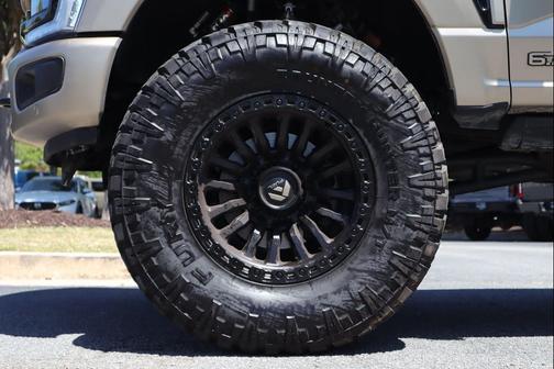 Gold 2025 Ford F-250 Platinum
