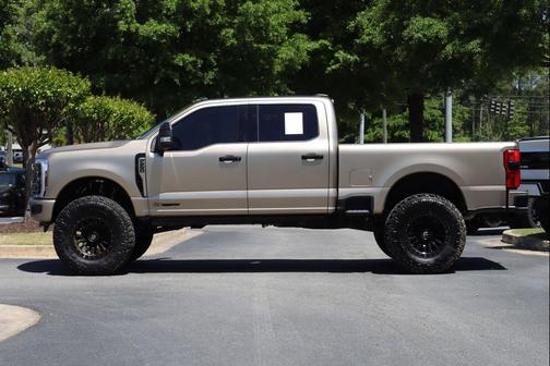 Gold 2025 Ford F-250 Platinum