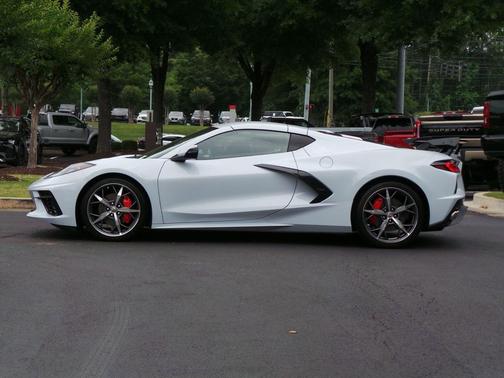 Ceramic Matrix Gray Metallic 2021 Chevrolet Corvette Stingray w/2LT