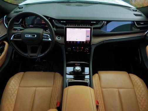 2022 Jeep Grand Cherokee L Summit