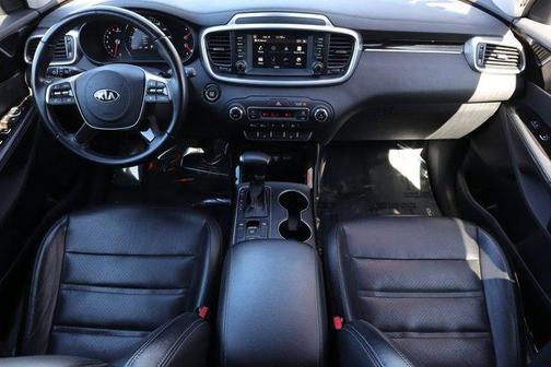 2020 Kia Sorento EX V6