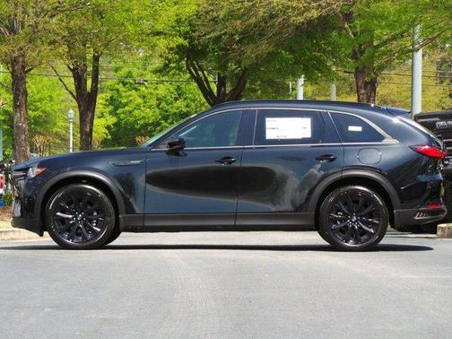 2025 Mazda CX-90 Premium