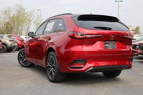 Soul Red Crystal Metallic 2026 Mazda CX-70 3.3 TURBO S PREMIUM