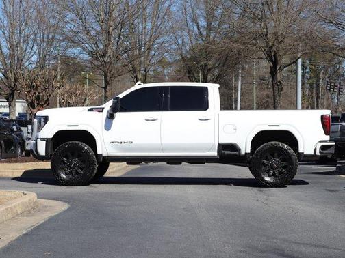 2024 GMC Sierra 2500 AT4