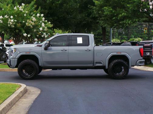 Thunderstorm Gray 2024 GMC Sierra 2500 AT4