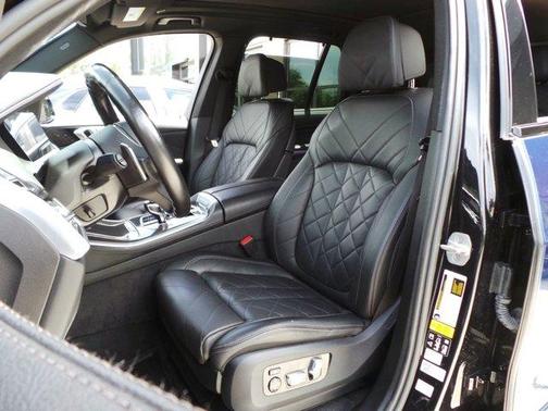 2023 BMW X5 M50i
