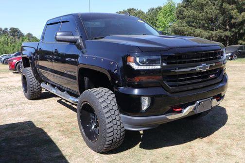 Black 2017 Chevrolet Silverado 1500 2LT