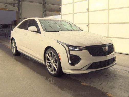 2022 Cadillac CT4 Sport