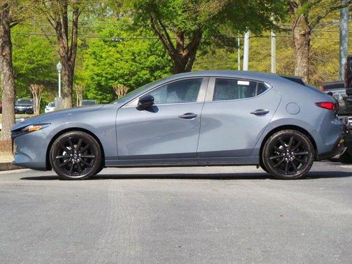 2025 Mazda Mazda3 Carbon Edition