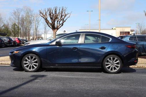 2022 Mazda Mazda3 FWD w/Select Package