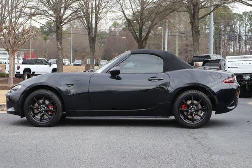 2023 Mazda MX-5 Miata Sport