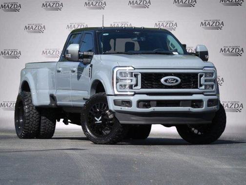 2025 Ford F-450 Lariat